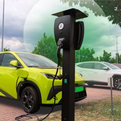   Zaptec Pro okostöltő - MID hiteles mérővel - 22 kW, 3 fázis, Type 2 aljzat, RFID, WiFi, Bluetooth
