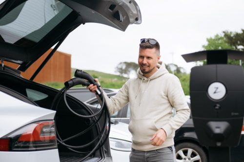 ONEPOLE 2 Single/Twin oszlop, 1 vagy 2 Zaptec Pro-hoz